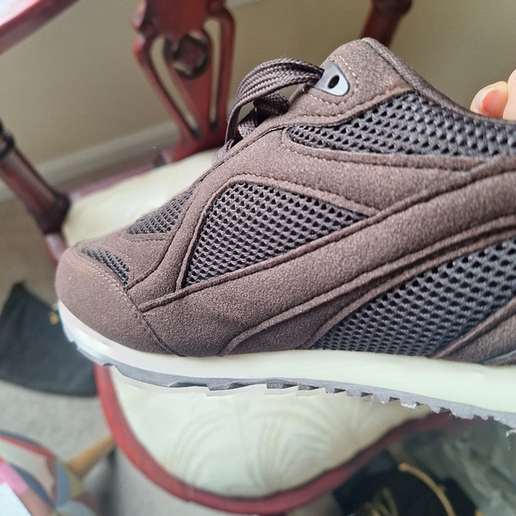 Primark Women Dark Brown Low Sneakers - Picture 7 of 8